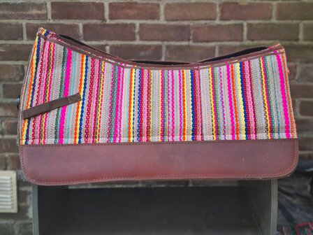 Edix 8-pocket wolfilt Western pad multicolor