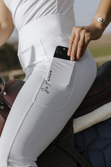 EquiTheme rijlegging Flora wit