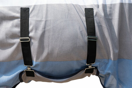 HKM vliegendeken met hals Strong blauw/wit/grijs