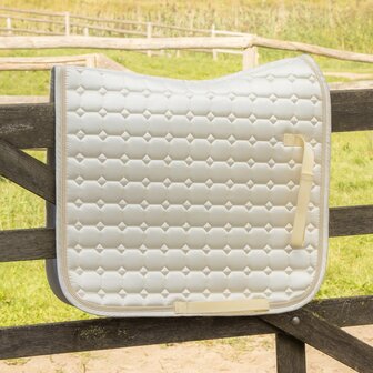 Harry&#039;s Horse Zadeldek EQS Ivory