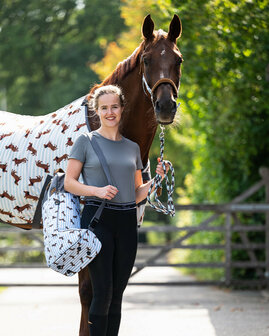 QHP Halsterset Stable Buddy Dachshund
