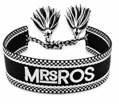 Mrs. Ros armband Signature