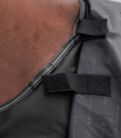 Waldhausen regendeken Arctic 50 gram zwart