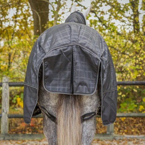 QHP Regendeken 300 gram 1200D Turnout Collection