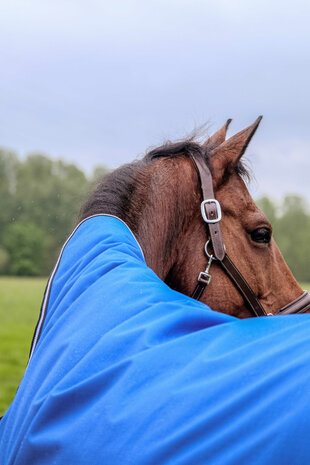EquiTheme Regendeken Highneck Tyrex Aisance 150 gram