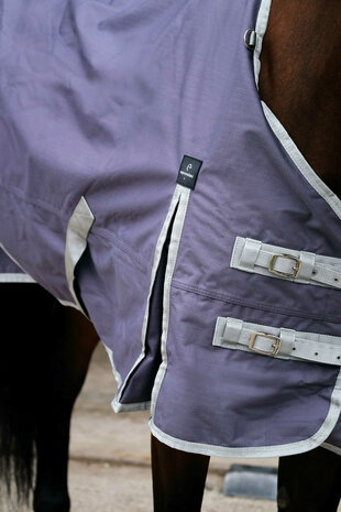 EquiTheme Regendeken TYREX Gerecycled 150 gram