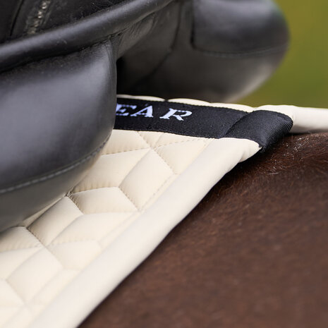 HV Polo zadeldek Essential dressuur