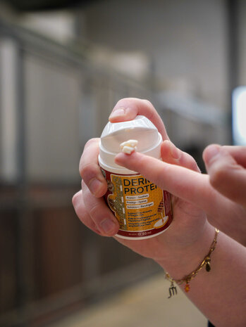 Kevin Bacon's honingzalf DermaProtek 50ml