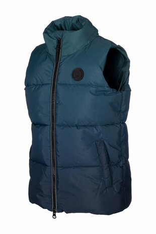 HKM dons bodywarmer Amina