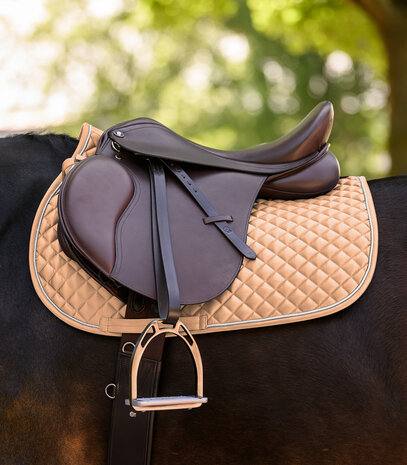 Waldhausen zadeldek Felix Glam