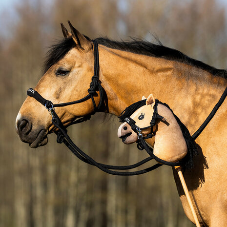 Nalanta Hobby horse touwhalster met teugels